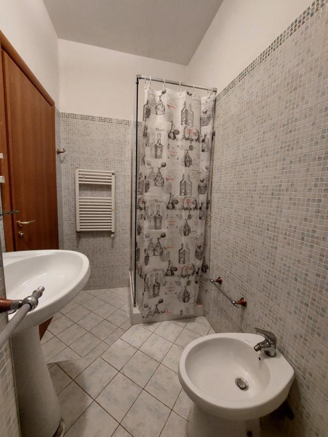 Domus Cesare Apartment Наполи Стая снимка